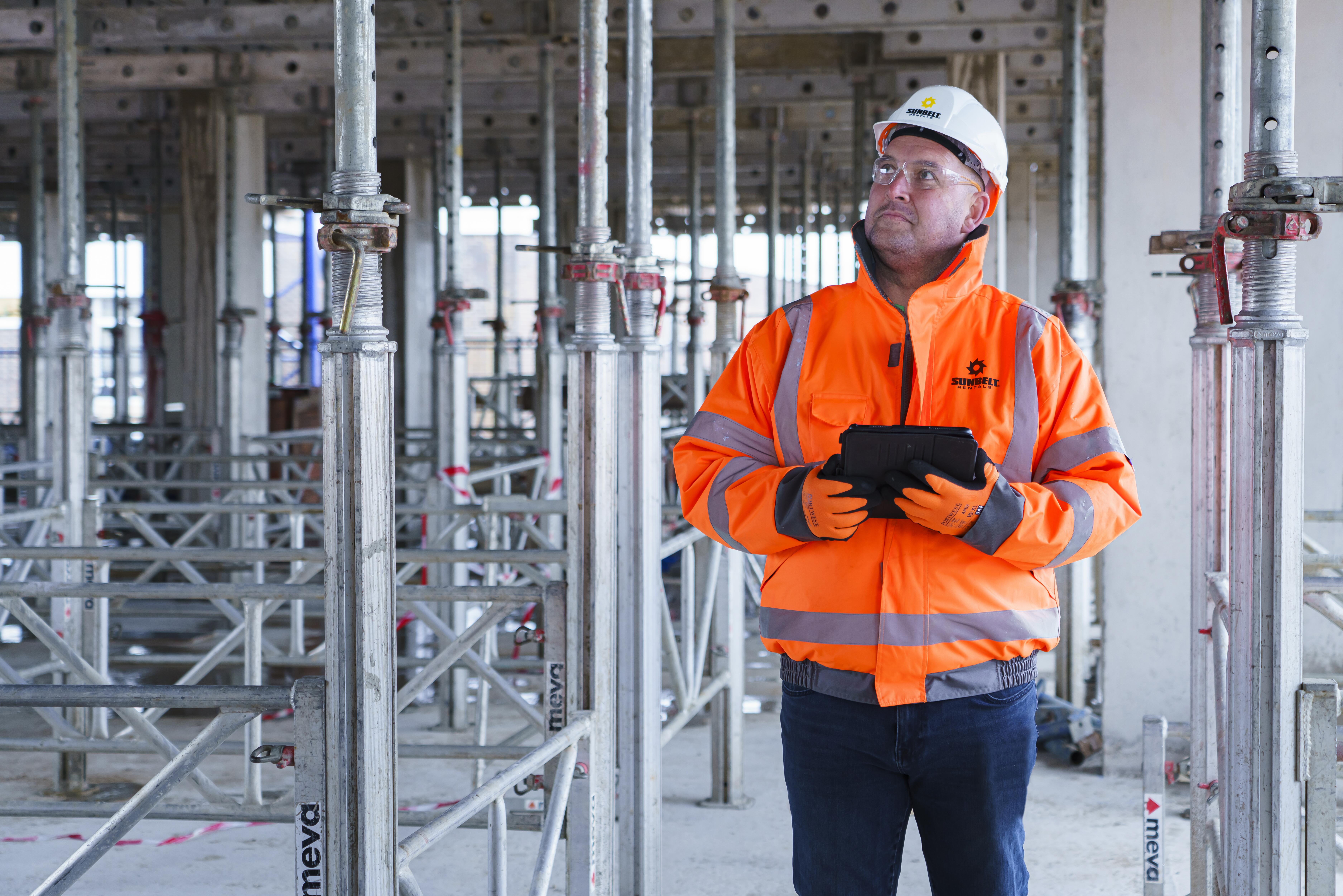 King George’s Gate, Signal Park - Man looking up at MEP Shoring System Preview